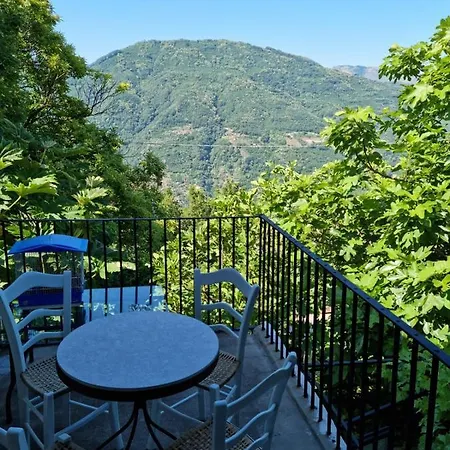 Casetta Vintage Sui Nebrodi Holiday home Castell'Umberto
